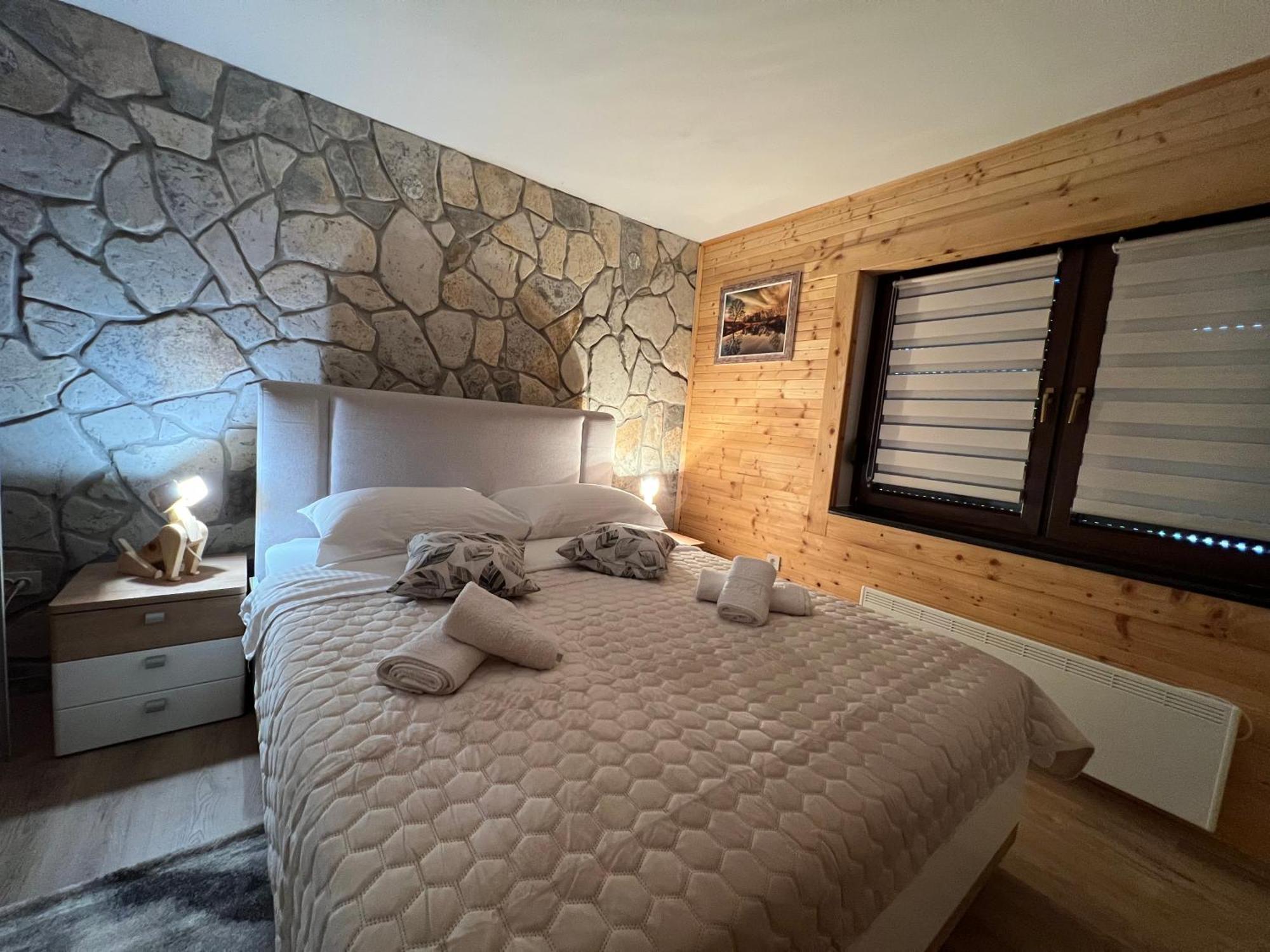Zen Den Apartments Otočac المظهر الخارجي الصورة